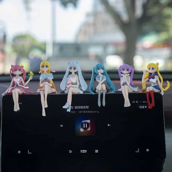 Decoración de coche modelo Anime Sailor Moon figura de acción Kawaii hermosa chica adornos Auto accesorios para el tablero Interior Mujer