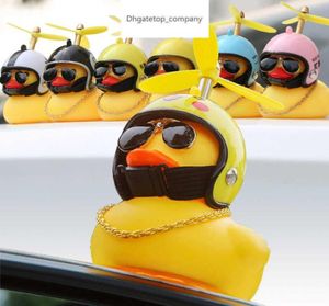 Décorations de voiture canard avec hélice de casque Lunes cool en caoutchouc pour vélo de styles ou décoration de moto Toy9907409