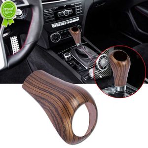 Cobertura do botão de mudança de marchas do carro com acabamento em estilo grão de madeira Interior do carro botão de mudança capa adesivo acessórios de decoração para Mercedes-Benz GLK300