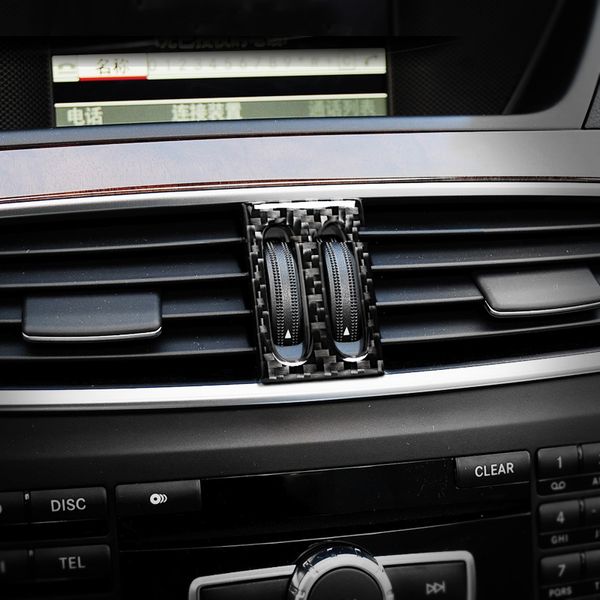 Accessoires intérieurs de style de voiture bouton de sortie d'air en Fiber de carbone autocollants de voiture pour mercedes W204 classe C 2011 2012 2013