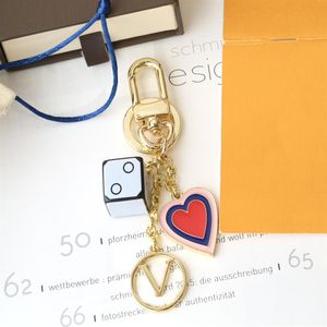 Porte-clés de voiture pour hommes femmes créateur de mode porte-clés dés couple porte-clés pendentifs amovibles cadeau pour femmes hommes porte-clés Parts193v