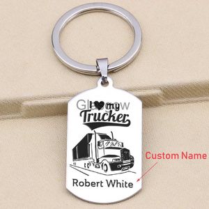 Llave del coche I Love My Trucker Llavero grabado para el regalo del marido Nombre personalizado Encantos Llaveros de los hombres Fshion Jewerly Car Keytags x0718