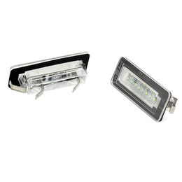 Caméras de vue arrière de voiture Capteurs de stationnement 2X LED Style Canbus Aucun code d'erreur Lampe de plaque d'immatriculation pour Smart Fortwo Number Light Accessor Dhhvx