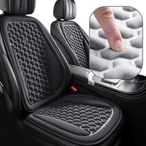 Siège d'auto Covers de glace Silk Houghtable Seat Seat Seat Summer Summerprowing 3D Seat Seat Cushion Conception convexe pour dissipation de chaleur PAD CHAISE UNIVERSEL T240509