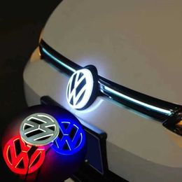 Auto -stickers 11 cm LED Auto Achterzijde EMBLEM BADGE -sticker voor VW Polo Golf Jetta Beetle CC Tiguan Touran Passat MK7 MK5 B5 B6 Accessoires T240513