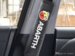 Autocollants de voiture couverture de ceinture de sécurité en Fiber de carbone pour Abarth 500 Fiat épaulettes universelles style de voiture 2 pièces lot256s