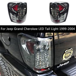 Car Tailiight Remrem Running Parkeer omgekeerde lichten voor Jeep Grand Cherokee LED Tail Light 1999-2004 Dynamic Stremaeer Turn Signal