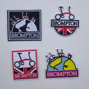 Auto -vrachtwagenrekken 4 stks fietstas Kleding Standaard Doek Handsewn Brompton Fans Team Sticker 230823