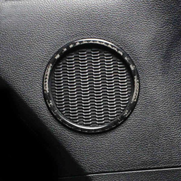 Etiqueta engomada del automóvil de la fibra de carbono PUERTA DEL ALTAVOZ Decoraciones de sonido Audio Altavoz Recorte Auto Accesorios para Ford Mustang Car Styling