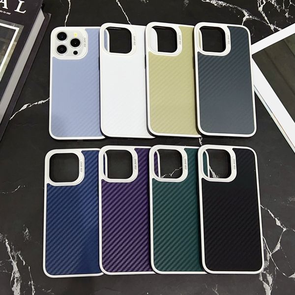 Fibre de carbone Vertical Hard Acrylique Cas pour iPhone 15 Plus 14 13 Pro Max 12 11 Fashion Luxury PC Plastique Soft TPU Dual Color Hybrid Couche Cell Phone Mobile Téléphone