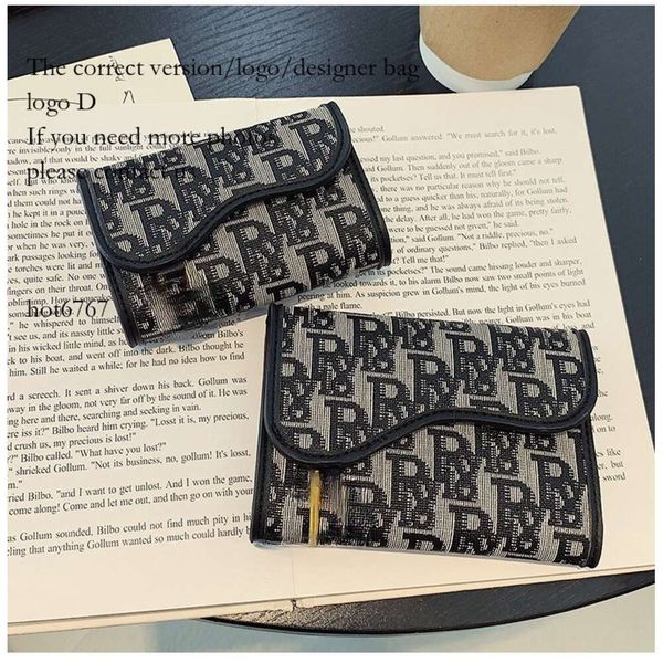 Soporte de tarjeta Mini Bag Diseñador Billetera Billetera Luxury Handbag Wallet Whelet Whelet nueva billetera plegable impresa Slot de tarjeta múltiple Contáctanos para ver fotos