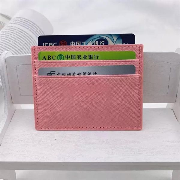 Titulares de tarjetas Diseñadores de billetera de crédito Men y mujeres cuero 2022 Pasaporte ID de portada Mini Mini Pocket For Ladies Purse Case 2692