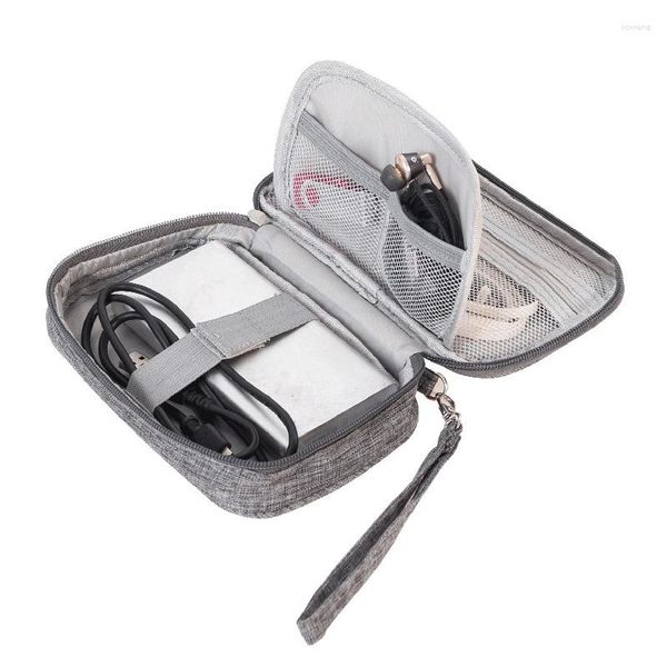 Titulaires de cartes Portable Mini Voyage Sac numérique Style simple Multifonction Téléphone portable Pochette de casque U Disque Charge Trésor extérieur