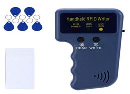 Kaartlezer Kopieerapparaat Schrijver Duplicator Programmeur Herschrijfbare ID Keyfob Tags Handheld 125 Khz Toegangscontrole7797694