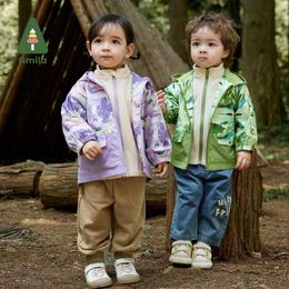 Cardigan Amila Baby Coat 2023 AUTOMNE NOUVEAU CONCEPTION MULTIQUE CAMO DETACHABLE FILLES ET BARCHES COBTS CHIDRENS Clothingl240502