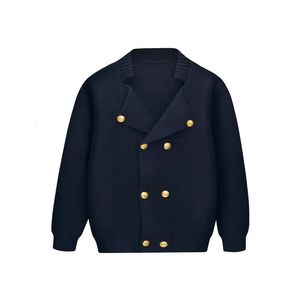 Cardigan Arrivée Cardigans tricotés pour garçons angleterre Style Double boutonnage manteaux printemps automne bleu marine adolescent uniforme filles pull 231012