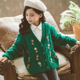 Cardigan Automne Enfants Survêtement Vêtements Filles Brodé Tricoté Bébé Chandails Enfants Mélange De Laine Babyclothes Pull Mignon 230310