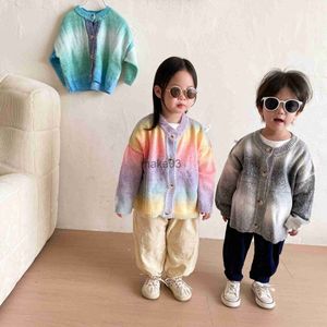 Cardigan Automne Hiver Enfants mode dégradé de couleur cardigan tricoté Garçons et Filles 3 couleurs lâche pulls simples J230801