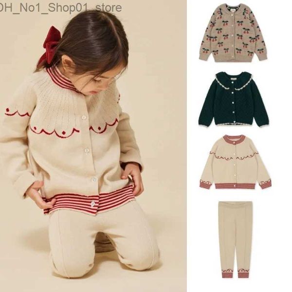 Cardigan Girls Jumper 2023 Otoño Nueva impresión Muñeca Cuello Chaqueta de punto para niños Algodón Moda Girls Jumper Set Ropa para niños Q231206