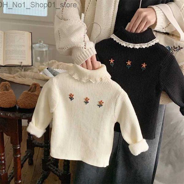 Cardigan invierno coreano bebé niña suéter algodón más terciopelo grueso floral niño niña camiseta cuello de encaje sólido dulce niña prendas de punto Q231206