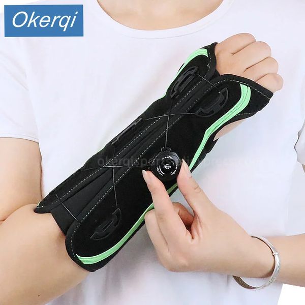 Carpal Tunnel Autoncelle de poignet Sports Safety Gym accessoires pour hommes Gants d'arthrite pour l'arthrose Tenosynovite Femme Femme Soccer Hand 240508