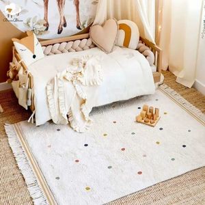 Alfombra Dot White Kids Dormitorio Alfombra Soft Hairy Nursery Play Mat para niños Furry Foot Fluffy Living Room With Tasselsl 230710