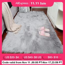 Tapis Long en peluche tapis en fourrure pour salon tapis en peau de mouton artificiel doux pour chambre à coucher coussins de sol tapis de fenêtres blanc 231113