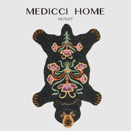 Tapis Medicci Home Boho Blooming Black Bear Tapis en forme d'animal touffeté à la main Tapis Artisanal Craft Marocain Paillasson 80x120cm 230414