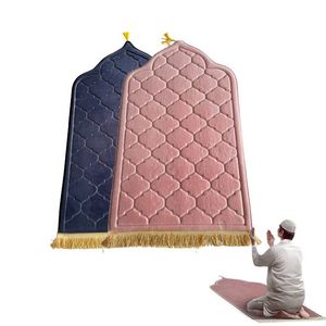 Tapis tapis de prière musulman Ramadan flanelle épais grand doux rembourré culte à genoux gaufrage sol antidérapant Portable tapis 230825