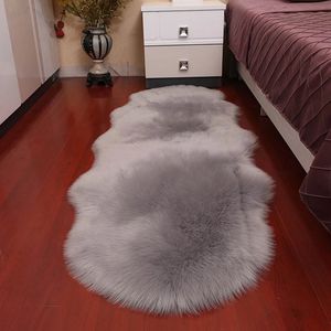 Tapis en peluche doux en peau de mouton, tapis de chambre à coucher, Imitation laine, cheveux longs, tapis de chevet, coussin de canapé, tapis de salon en fourrure 240123