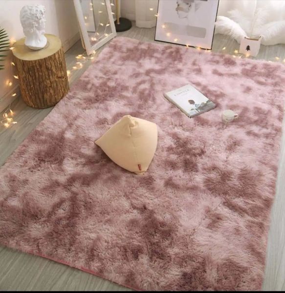 Tapis de soie à cheveux à cravate dye tapis moquette en peluche salon chambre à coucher couvre-lit coussin maison 231120