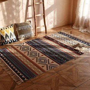 Carpets 120 170cm Boho Retro Cotton Linen Tapis pour le salon chambre à coucher sans glissement tapis de plateau de pavé à la maison.