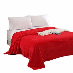 Tapijten 2022 Niet-slip Super zachte Warm Solid Micro Plush Fleece Deken Wordtak Sofa Beddengoed Niet-toxische resistente matten C0307