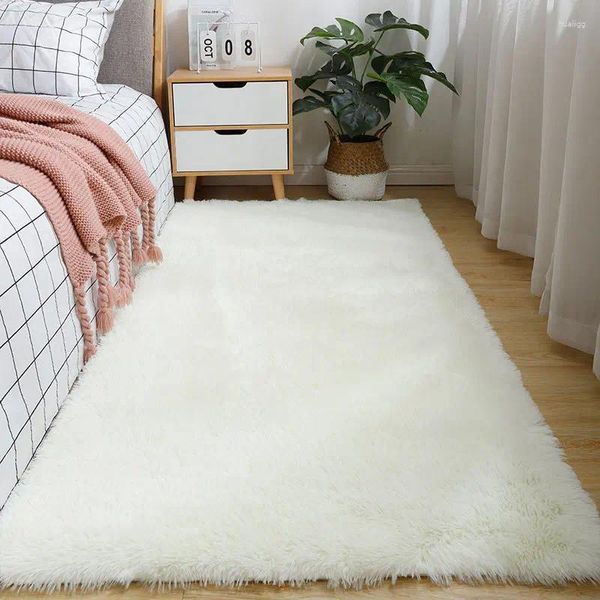 Tapis 2024 moelleux doux mouton de chambre à coucher imitation de tapis de tapis de chevet salon tapis canapé coussin tapis blancs fourrure