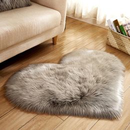 Tapis 40 50cm en forme de coeur anti-dérapant salle à manger maison tapis paillasson peluche tapis tapis vivant solide tapis de pied