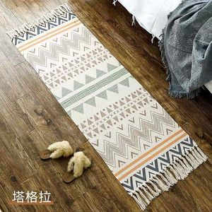 Carpets Bohemian Coton et lin Tapis tissé Tapis géométrique Mattes de sol salon avec des glands pour décoration de maison