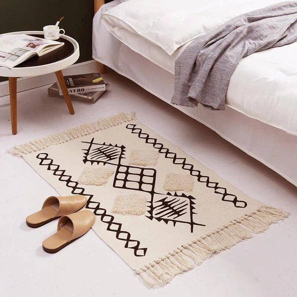 Carpets Bohemian Cotton Linen Area Tapis avec des glands avec des pavillons géométriques tuftés de petits tapis de porte lavable pour le porche