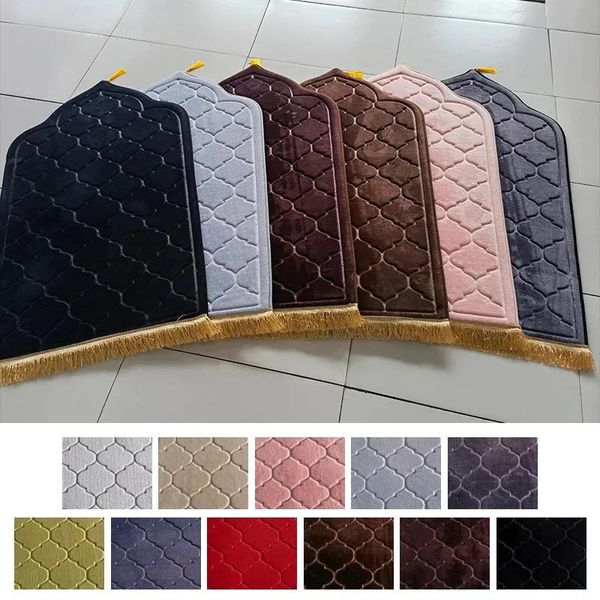 Tapis Tapis Tapis de Prière en Flanelle Couverture de Culte Culte à Genoux Tapis de Sol en Relief Tapis antidérapant Doux Portable Tapis de Prière de Voyage Ramadan