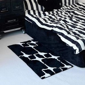 Tapis Design Tufting Noir Blanc Étoiles Tapis De Chevet Tapis Géométrique Doux Chambre Vestiaire Tapis De Sol Décor À La Maison Chambre Paillasson