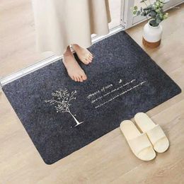 Tapis Tapis de porte d'entrée de couloir de paillasson d'arbre brodé 40x60cm Tapis de nettoyage de chaussures décoratifs imperméables et antidérapants en fibre de polyester noir