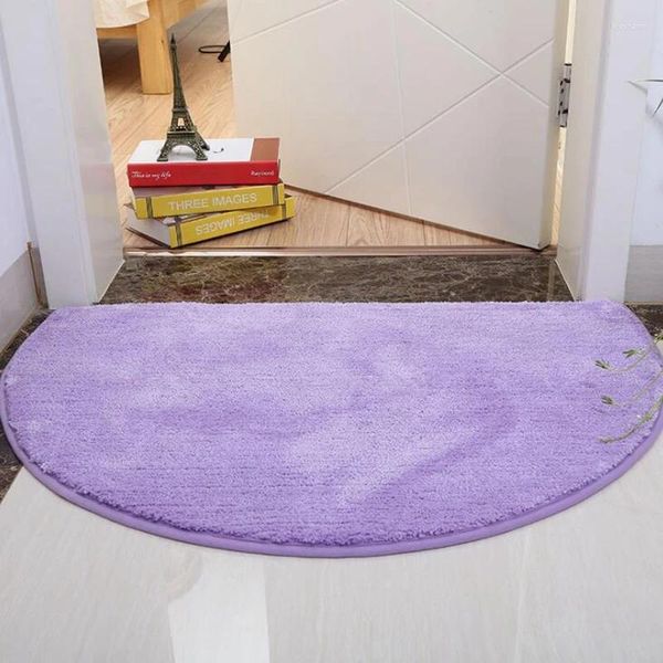 Tapis Tapis de porte d'entrée moderne simple couleur unie tapis de pied en peluche maison table basse tapis toilette cuisine protection de sol antidérapante