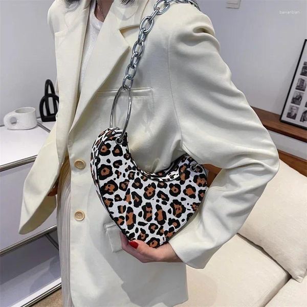 Carpets Fashion Heart Astrus Sacs pour femmes Sac à épaule Chain Sac de luxe et sacs à main Designer Leopard Print fourre-tout mignon