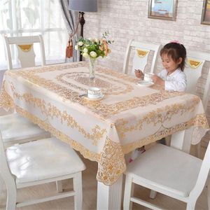 Tapis Tapis de table d'estampage en PVC haut de gamme Nappe européenne jetable imperméable et sans huile Tapis d'isolation antidérapant rectangulaire