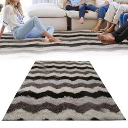 Carpets Kids Bedroom Tapis doux en peluche Tie-dye Die conception géométrique moderne pour chambre à glisser sans glissement
