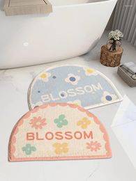 Carpets beaux personnages sucrés plancher des toilettes absorbant Porte semi-cercle de fleur de fleur cuisine chambre à coucher