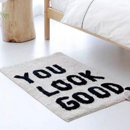 Tapijten Minimalistische stijl Beddeken in het bed Entrongniveau Raam tapijt Woonkamer Huishouden Vloek Waterabsorptie en Anti-slip