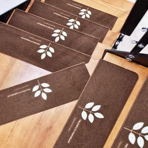 Tapijten niet-slip vaste houten tapijttrap loopt de vloerbeschermers treden matten zonder lijm