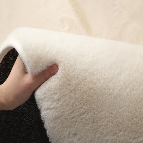 Tapis Nordic Fluffy Fausse Fourrure Tapis Microfibre Imitation Centre De Cheveux Salon Pour Chambre Tapis Antidérapant Blanc En Peluche Enfants MatCarpets Voiture