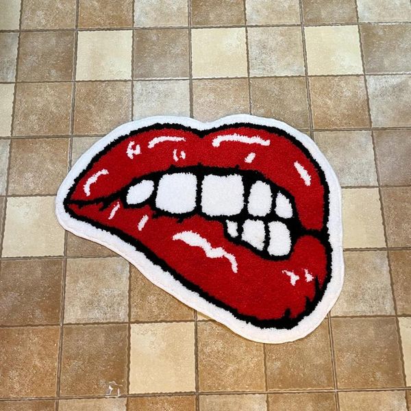 Carpets Red Lips Tufted Tufted Soft Carpet Tapis salle de bain Plotte de sol Enfants Chambre chambre Anti Slip Dormat Aesthetic Home Winter Fec Decor