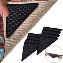 Tapis lavables et réutilisables Tapis en caoutchouc antidérapant Tapis de patch antidérapant Bande de plancher de carrelage Coins Pad Triangle Tapis Gripper 4 pièces 8 pièces